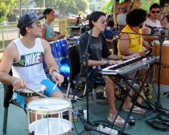 Foto de la galería: Show musical en la pileta del Iplyc