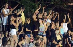 Foto de la galería: Arrancó el carnaval posadeño en el barrio Yohasá