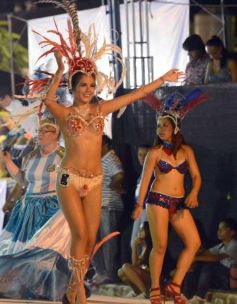 Foto de la galería: Arrancó el carnaval posadeño en el barrio Yohasá