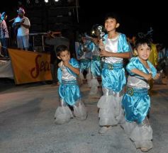 Foto de la galería: Arrancó el carnaval posadeño en el barrio Yohasá