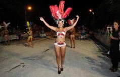 Foto de la galería: Arrancó el carnaval posadeño en el barrio Yohasá