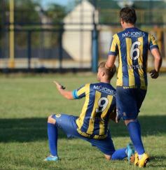 Foto de la galería: Debut y victoria para Mitre en el Federal C