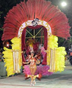 Foto de la galería: Concepción de la Sierra brilló más que nunca con los carnavales