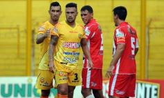 Foto de la galería: Crucero empató con Atlético Paraná, pero mereció mucho más