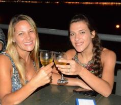 Foto de la galería: El Sr. Bandeja le pone la mejor música a la costanera