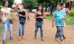Foto de la galería: Benmaor encabezó un operativo contra el dengue en el barrio Independencia
