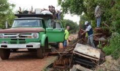 Foto de la galería: Benmaor encabezó un operativo contra el dengue en el barrio Independencia
