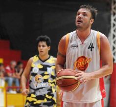 Foto de la galería: Tokio homenajeó a una leyenda del club: Jorge Yamaguchi