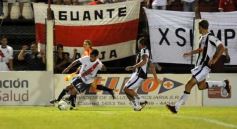 Foto de la galería: Guarani cumplió de local: le ganó 2 a 0 a For Ever