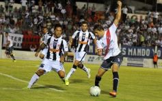 Foto de la galería: Guarani cumplió de local: le ganó 2 a 0 a For Ever