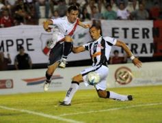 Foto de la galería: Guarani cumplió de local: le ganó 2 a 0 a For Ever