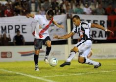 Foto de la galería: Guarani cumplió de local: le ganó 2 a 0 a For Ever