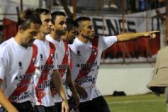 Foto de la galería: Guarani cumplió de local: le ganó 2 a 0 a For Ever