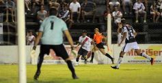 Foto de la galería: Guarani cumplió de local: le ganó 2 a 0 a For Ever