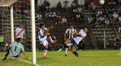 Foto de la galería: Guarani cumplió de local: le ganó 2 a 0 a For Ever