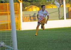 Foto de la galería: Crucero goleó de local y volvió a sonreír