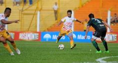 Foto de la galería: Crucero goleó de local y volvió a sonreír