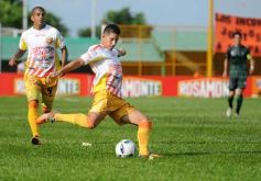 Foto de la galería: Crucero goleó de local y volvió a sonreír