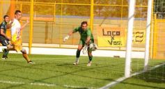 Foto de la galería: Crucero goleó de local y volvió a sonreír