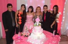 Foto de la galería: Cecilia Jacquet festejó los 15 años con una celebración inolvidable