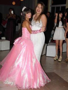 Foto de la galería: Cecilia Jacquet festejó los 15 años con una celebración inolvidable