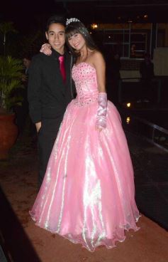 Foto de la galería: Cecilia Jacquet festejó los 15 años con una celebración inolvidable