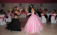 Foto de la galería: Cecilia Jacquet festejó los 15 años con una celebración inolvidable