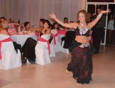 Foto de la galería: Cecilia Jacquet festejó los 15 años con una celebración inolvidable