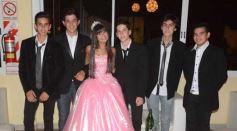 Foto de la galería: Cecilia Jacquet festejó los 15 años con una celebración inolvidable