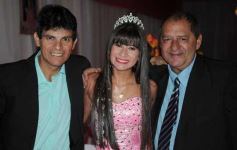 Foto de la galería: Cecilia Jacquet festejó los 15 años con una celebración inolvidable