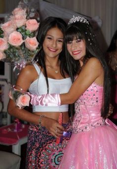 Foto de la galería: Cecilia Jacquet festejó los 15 años con una celebración inolvidable