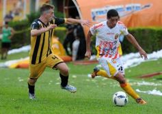 Foto de la galería: Crucero se hizo fuerte en casa: volvió a ganar, esta vez a Santamarina