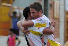 Foto de la galería: Crucero se hizo fuerte en casa: volvió a ganar, esta vez a Santamarina