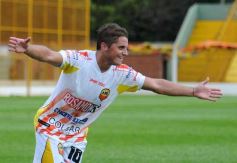 Foto de la galería: Crucero se hizo fuerte en casa: volvió a ganar, esta vez a Santamarina