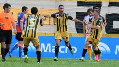 Foto de la galería: Crucero se hizo fuerte en casa: volvió a ganar, esta vez a Santamarina