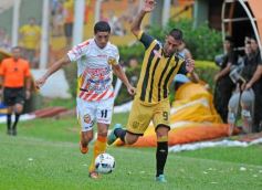 Foto de la galería: Crucero se hizo fuerte en casa: volvió a ganar, esta vez a Santamarina