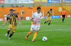 Foto de la galería: Crucero se hizo fuerte en casa: volvió a ganar, esta vez a Santamarina