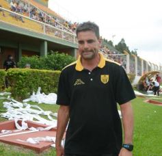 Foto de la galería: Crucero se hizo fuerte en casa: volvió a ganar, esta vez a Santamarina