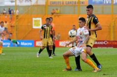 Foto de la galería: Crucero se hizo fuerte en casa: volvió a ganar, esta vez a Santamarina