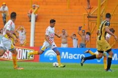 Foto de la galería: Crucero se hizo fuerte en casa: volvió a ganar, esta vez a Santamarina