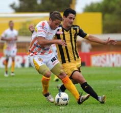 Foto de la galería: Crucero se hizo fuerte en casa: volvió a ganar, esta vez a Santamarina