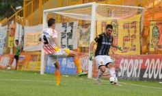 Foto de la galería: Crucero se hizo fuerte en casa: volvió a ganar, esta vez a Santamarina