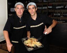 Foto de la galería: Emotivo encuentro de amigos y héroes de Malvinas