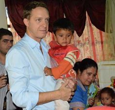 Foto de la galería: Entregaron juguetes y equipos para la guardería Melvin Jones