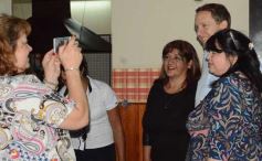 Foto de la galería: Entregaron juguetes y equipos para la guardería Melvin Jones