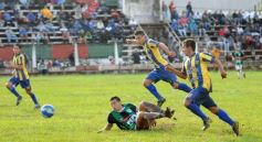 Foto de la galería: El Brete dio un gran paso hacia la clasificación