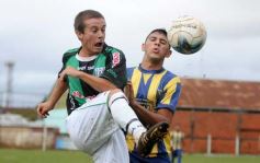 Foto de la galería: El Brete dio un gran paso hacia la clasificación