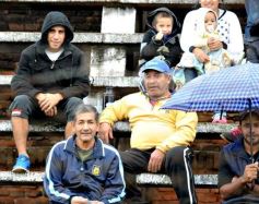 Foto de la galería: El Brete dio un gran paso hacia la clasificación