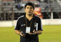 Foto de la galería: Con más garra que fútbol, Guaraní ganó y es puntero de su zona