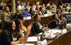 Foto de la galería: El rol de la mujer en el centro de la agenda
